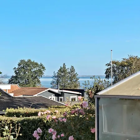 Сasa de vacaciones 3 Bedroom Lovely In Haderslev