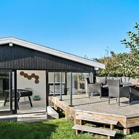 3 Bedroom Lovely In *